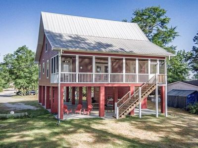 1296 Levi Street , Manning, SC 29102