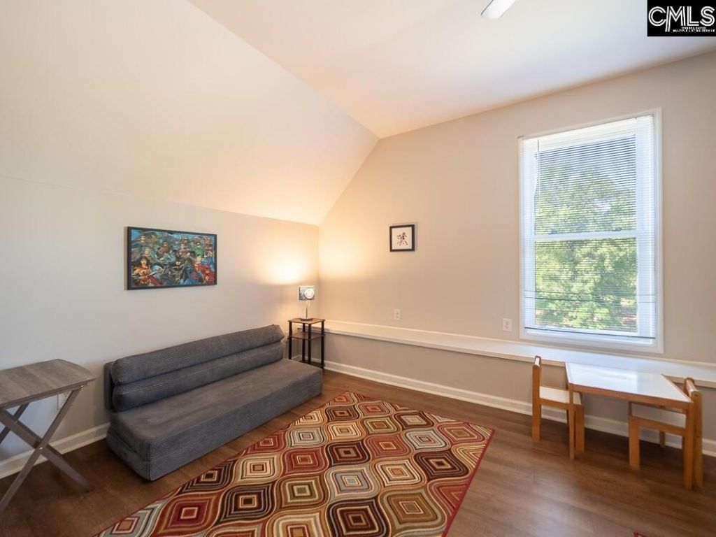 1296 Levi Street  Photo 12