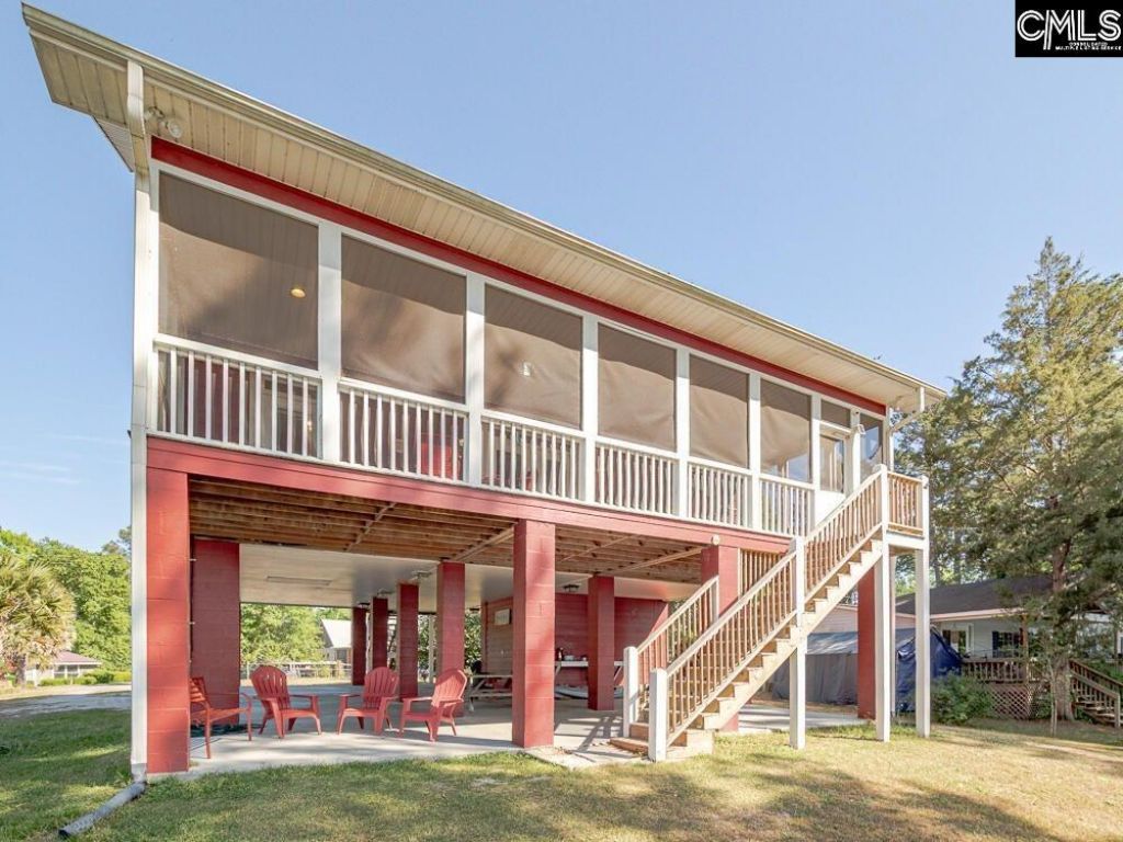 1296 Levi Street  Photo 39