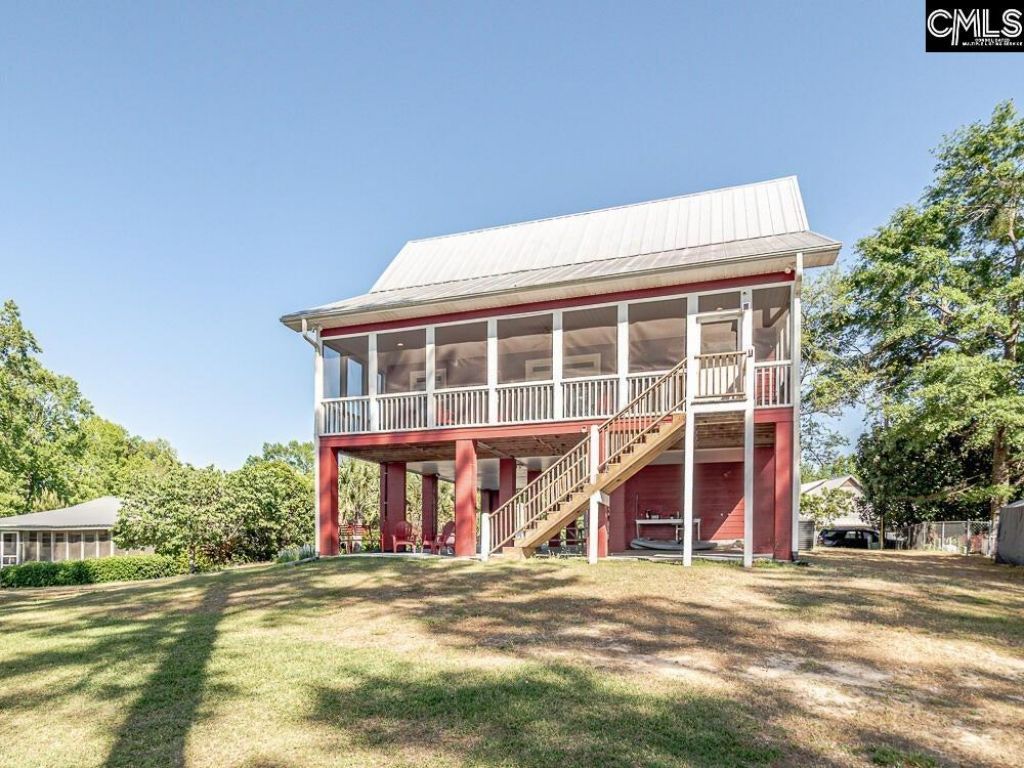 1296 Levi Street  Photo 56