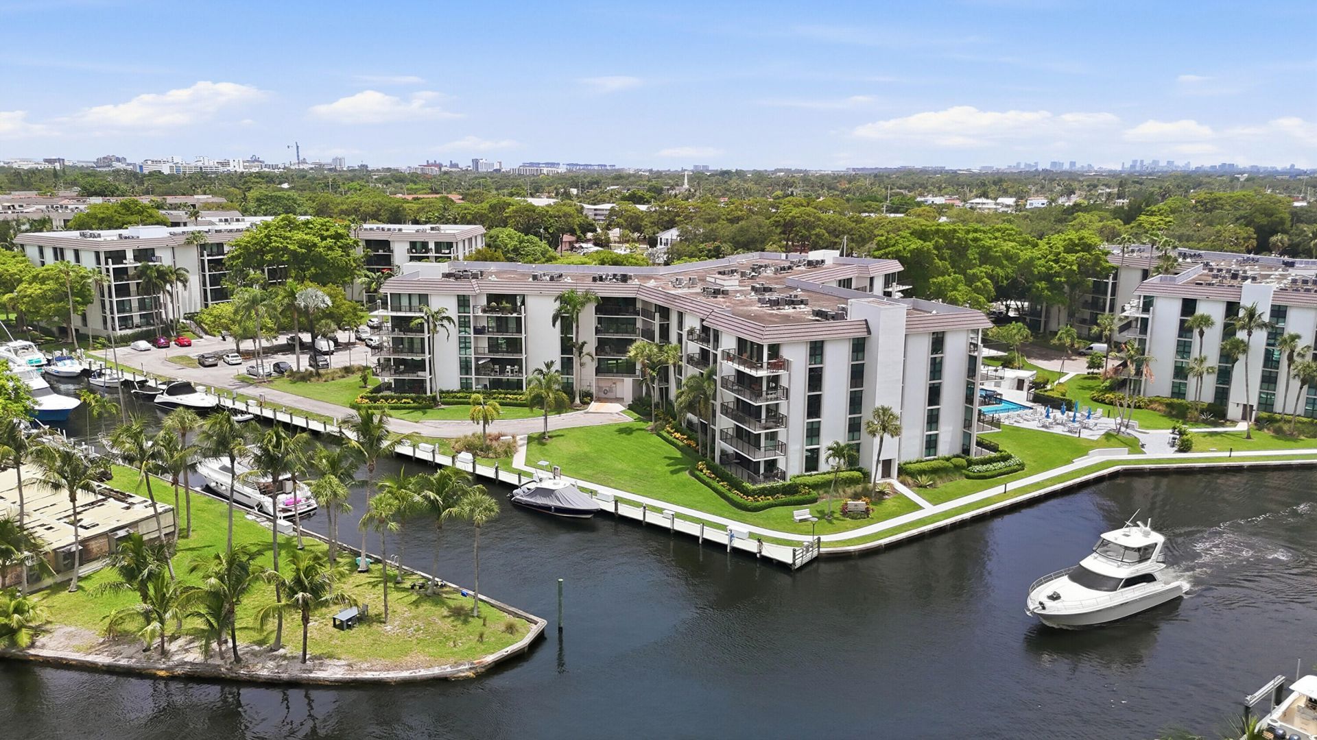 1301 River Reach Drive, Unit 514, Fort Lauderdale, FL 33315 Photo