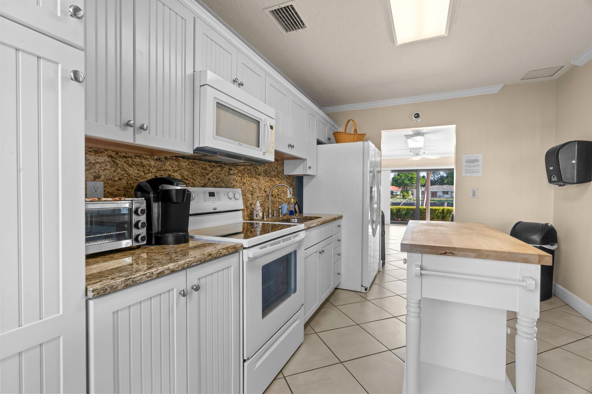 130 Cypress Club Drive, Unit 306, Pompano Beach, FL 33060 Photo