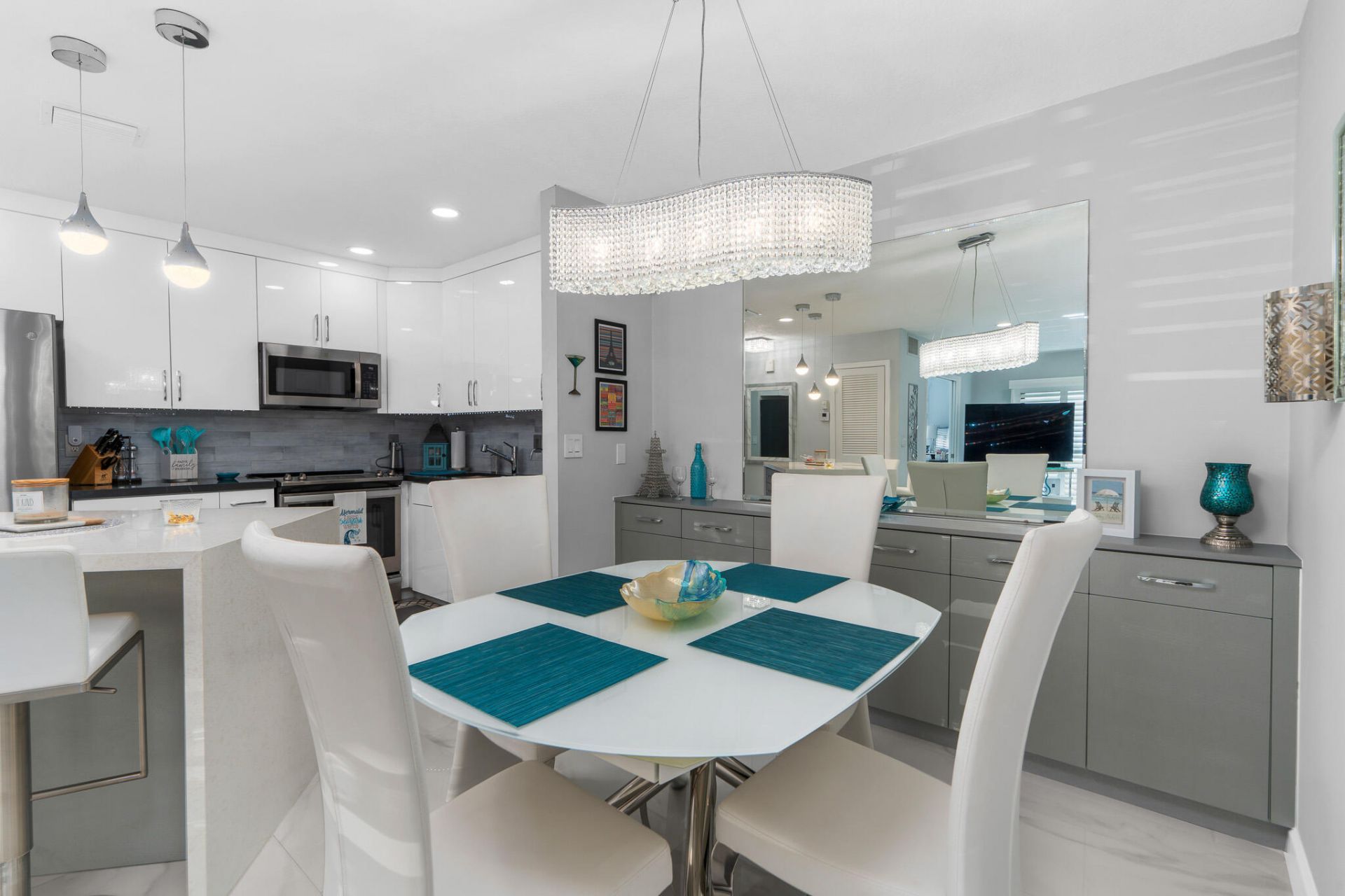 130 Cypress Club Drive, Unit 306, Pompano Beach, FL 33060 Photo