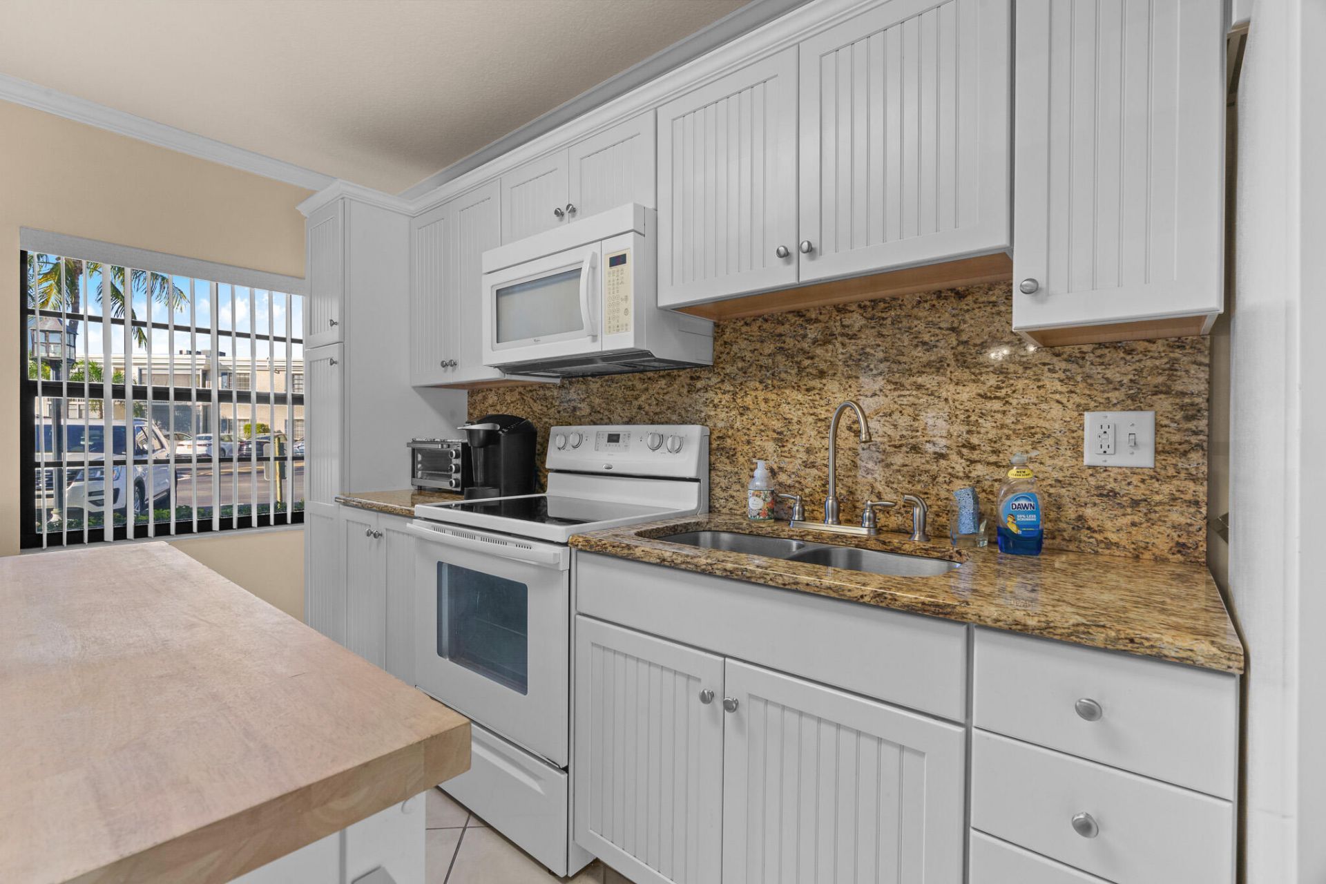 130 Cypress Club Drive, Unit 306, Pompano Beach, FL 33060 Photo