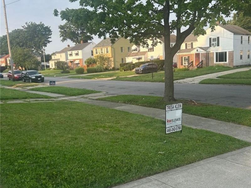 3881 E 155th Street, Cleveland, OH 44128 Photo 14