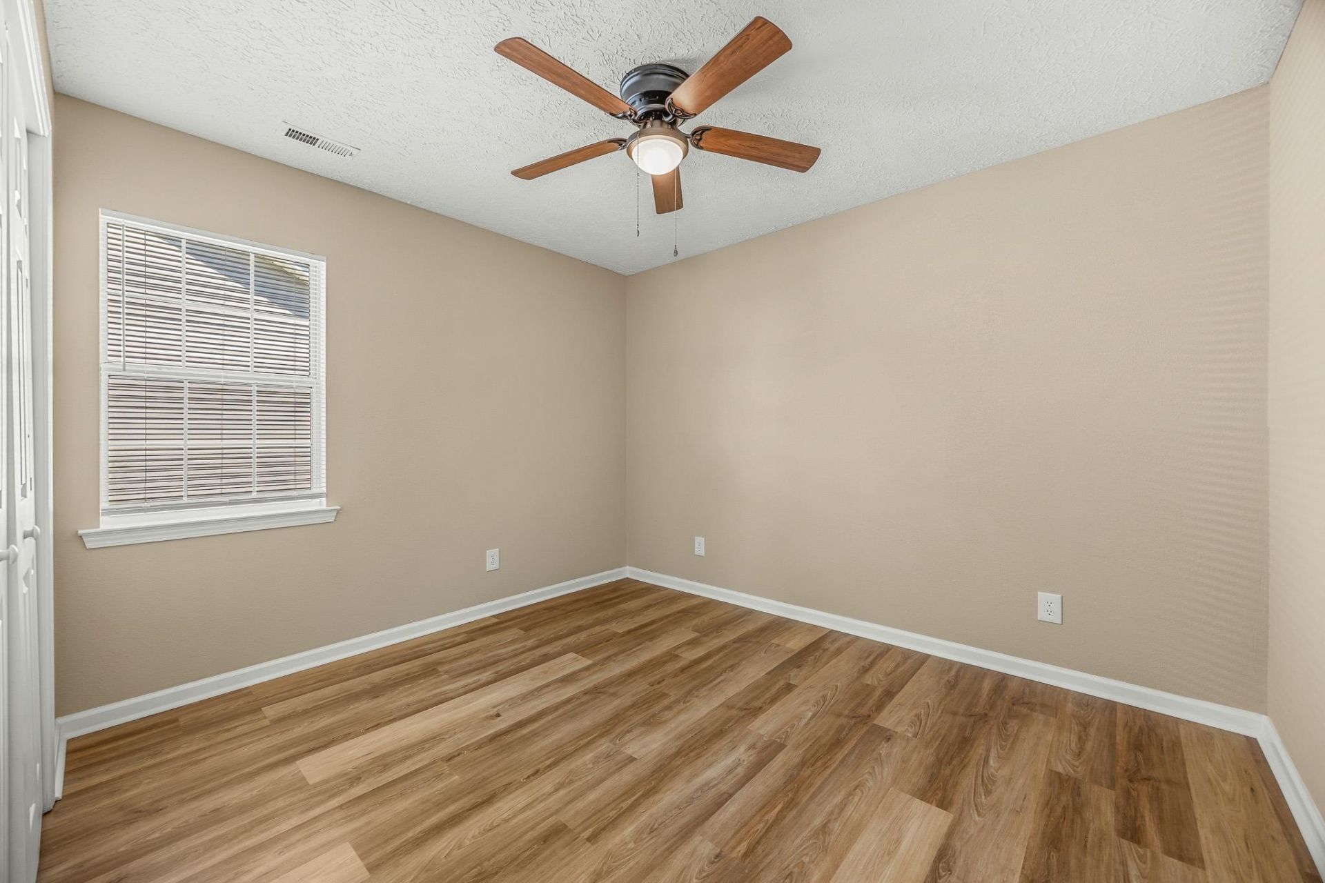 7990 Short Needle Ct. Photo 33