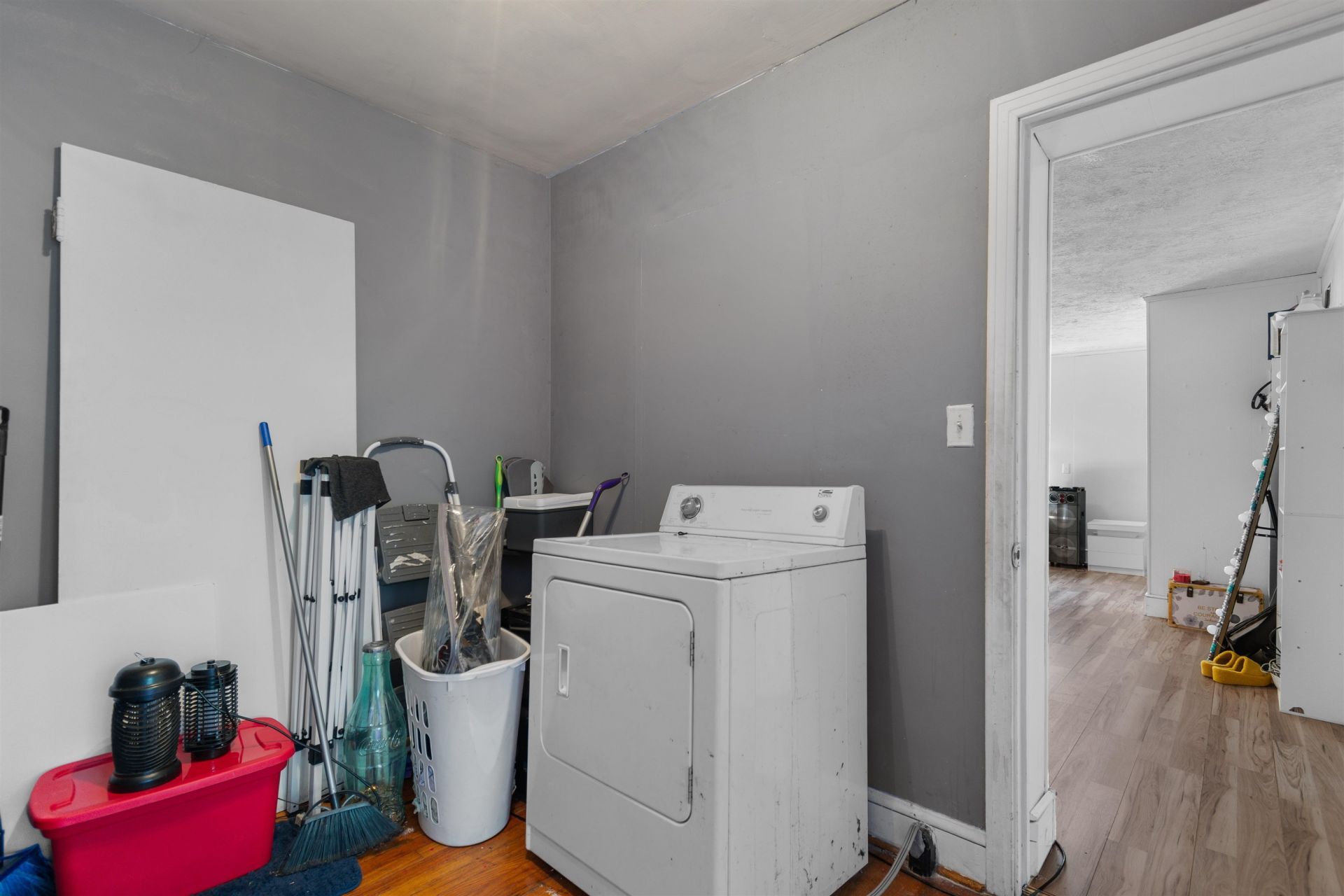 411 E Leitner St.  Photo 23