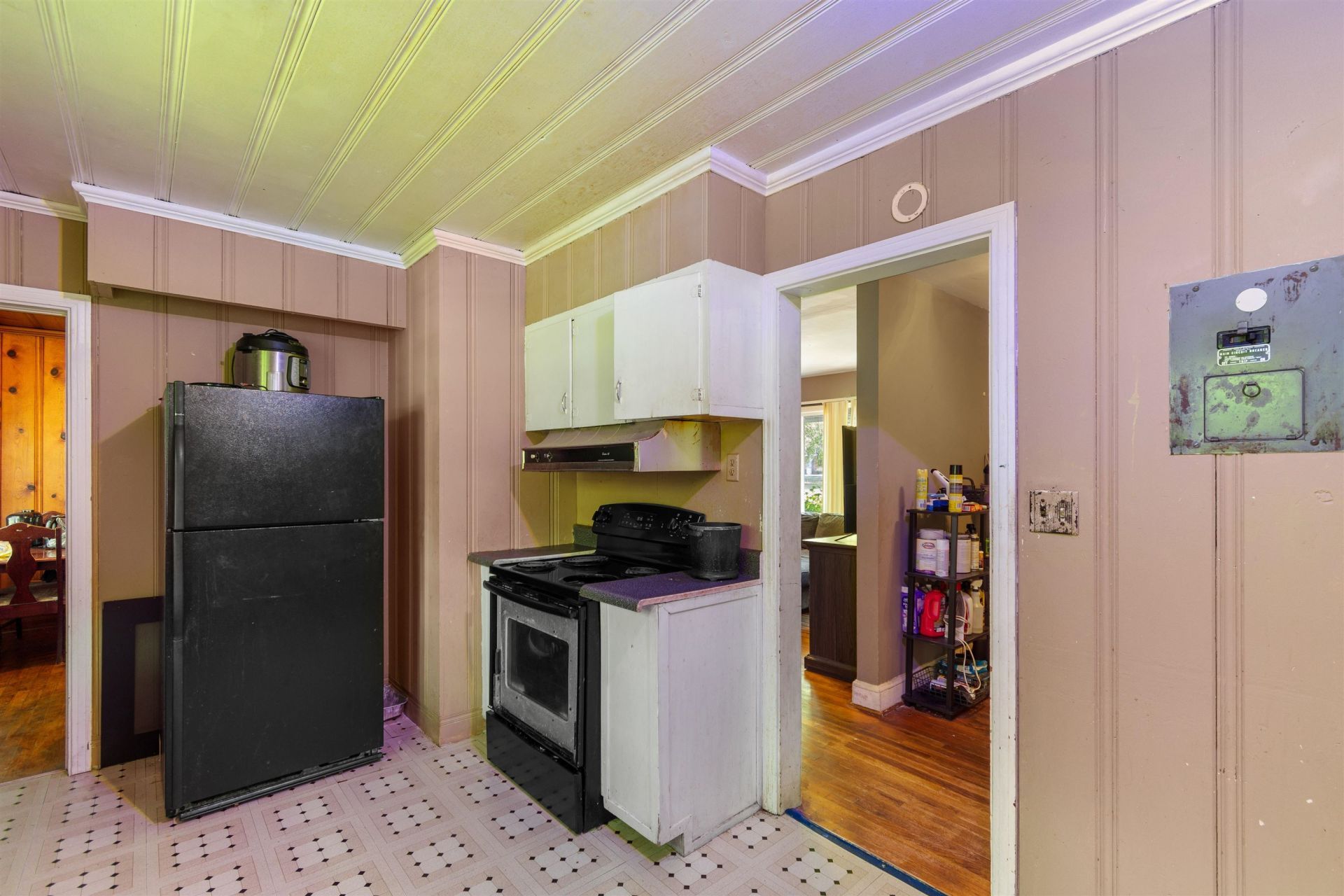 411 E Leitner St.  Photo 6