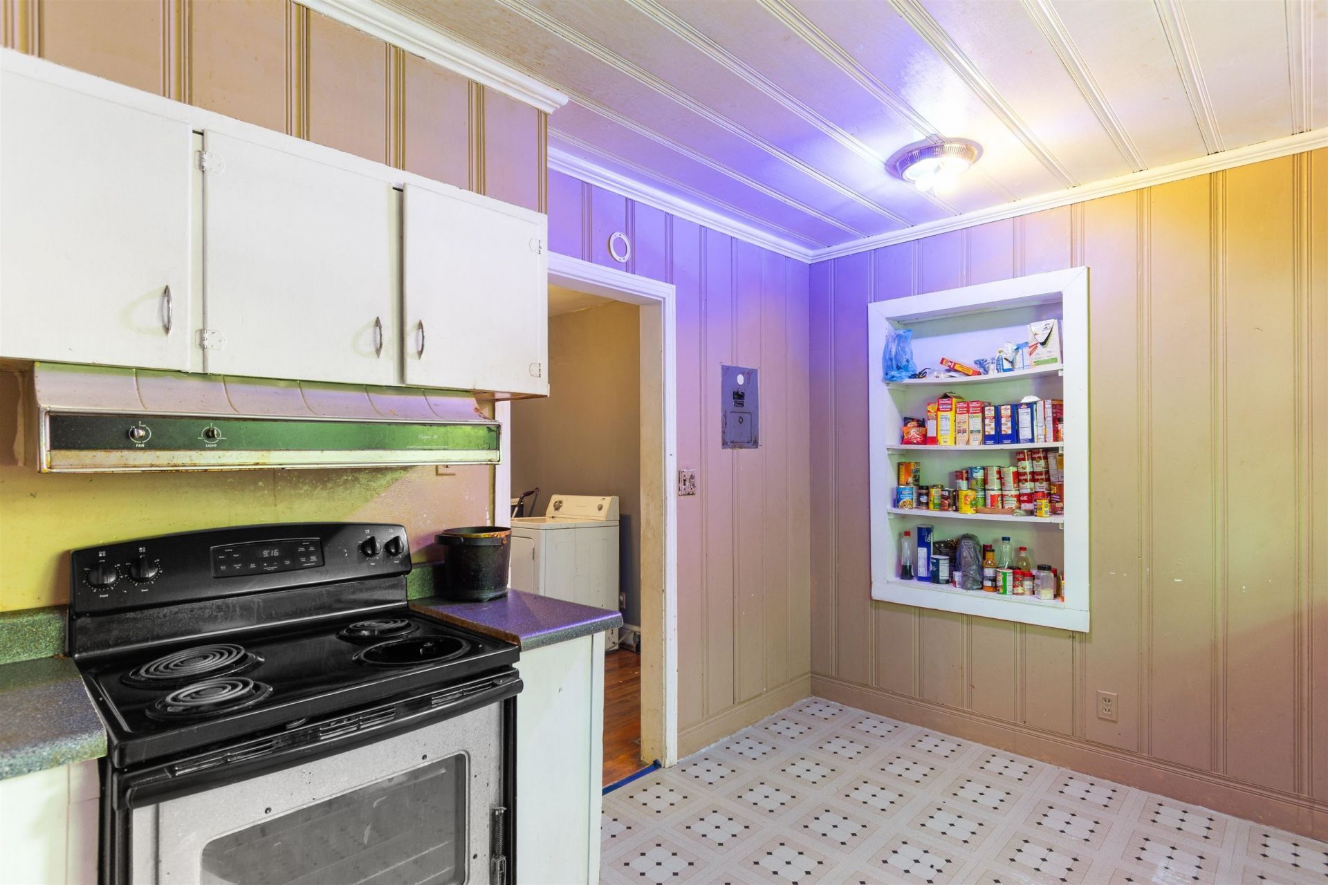 411 E Leitner St.  Photo 7