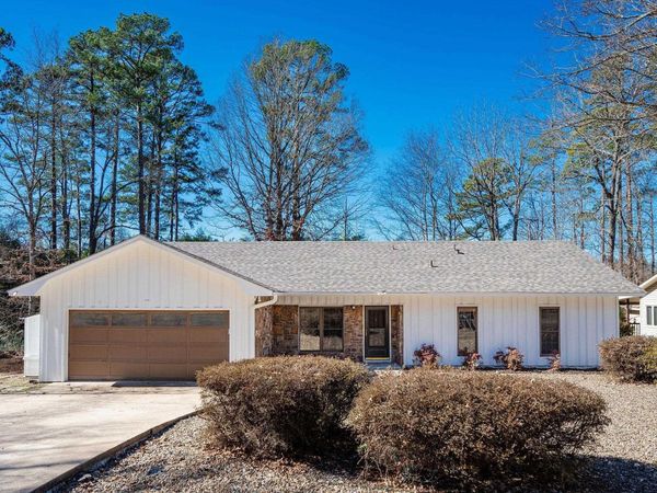 17 Frontera Circle, Hot Springs Village, AR 71909