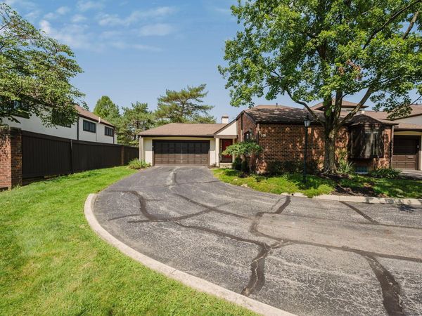 109 Saint Andre Street, Worthington, OH 43085