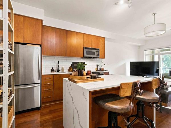 1375 Bear Mountain Pkwy , Unit #306, Langford, BC V9B 0C9