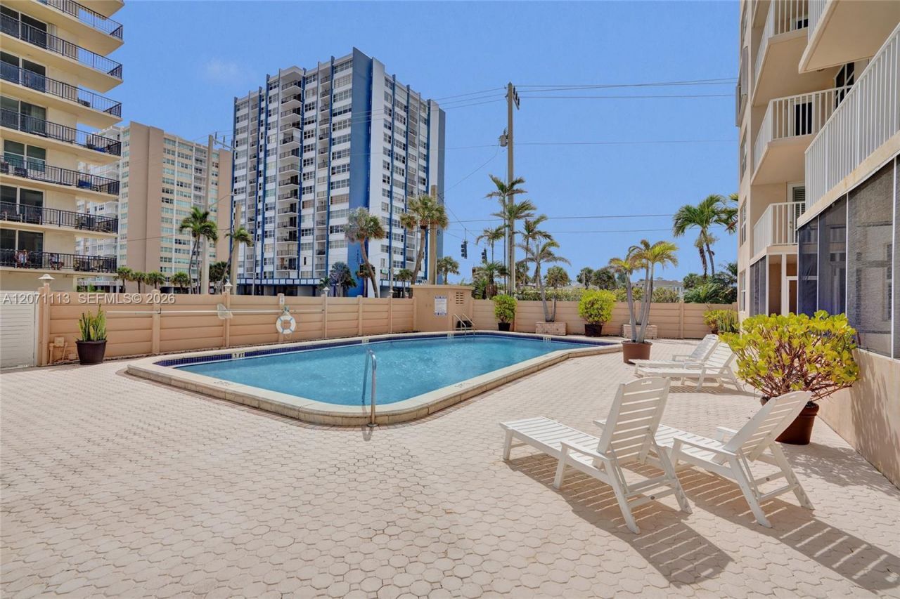 1401 S Ocean Dr , Unit 302, Hollywood, FL 33019 Photo