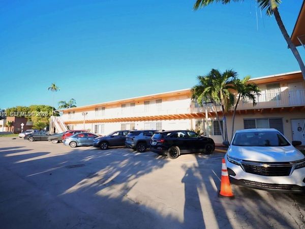 13 S Royal Poinciana Blvd , Unit 2, Miami Springs, FL 33166
