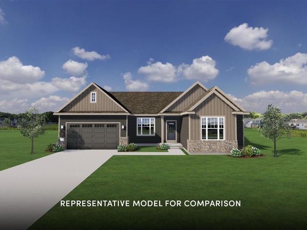 605 Winterberry DRIVE, Waukesha, WI 53188