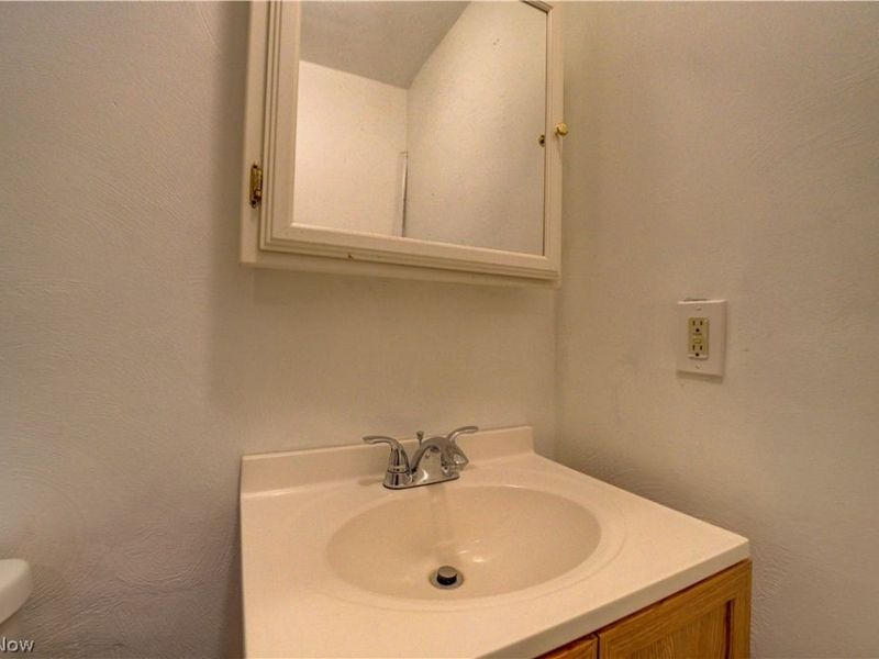 1719 Narragansett Boulevard, Lorain, OH 44053 Photo 33