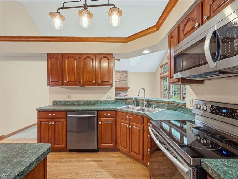 3768 Trenton Court, Westlake, OH 44145 Photo 10