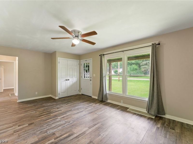 309 North Road SE, Warren, OH 44484 Photo 4