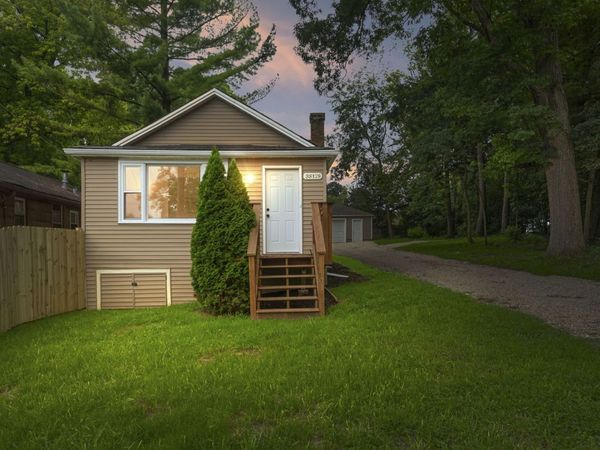 38178 N 1st Avenue , Spring Grove, IL 60081