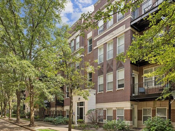 1225 N ORLEANS Street , Unit 602, Chicago, IL 60610