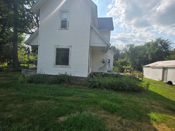 8563 Benton Road, Grand Ledge, MI 48837