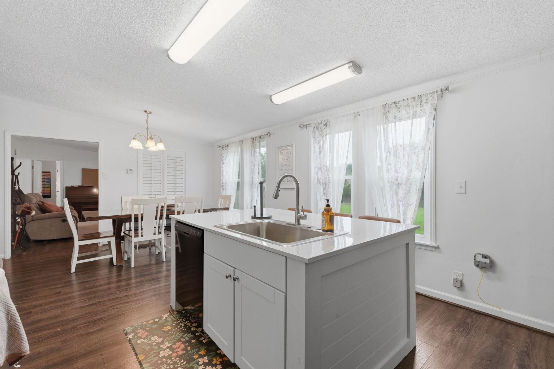 718 Libbys Ln. Photo 17