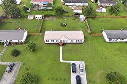 718 Libbys Ln. photo 4