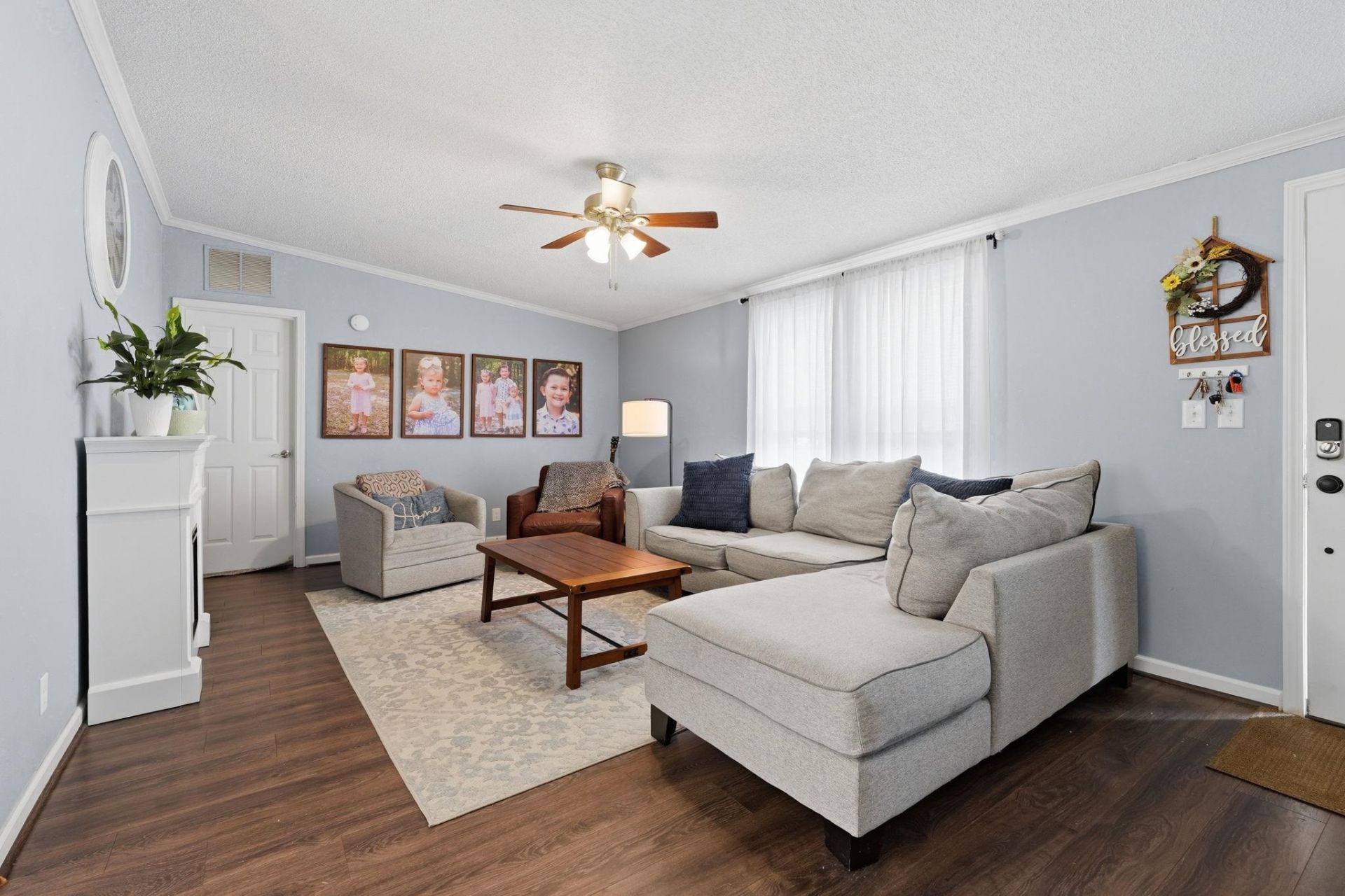718 Libbys Ln. Photo 6