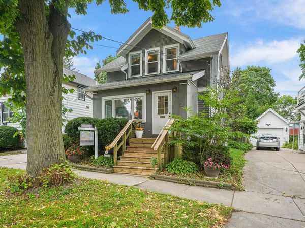 182 Dixon Street, Madison, WI 53704