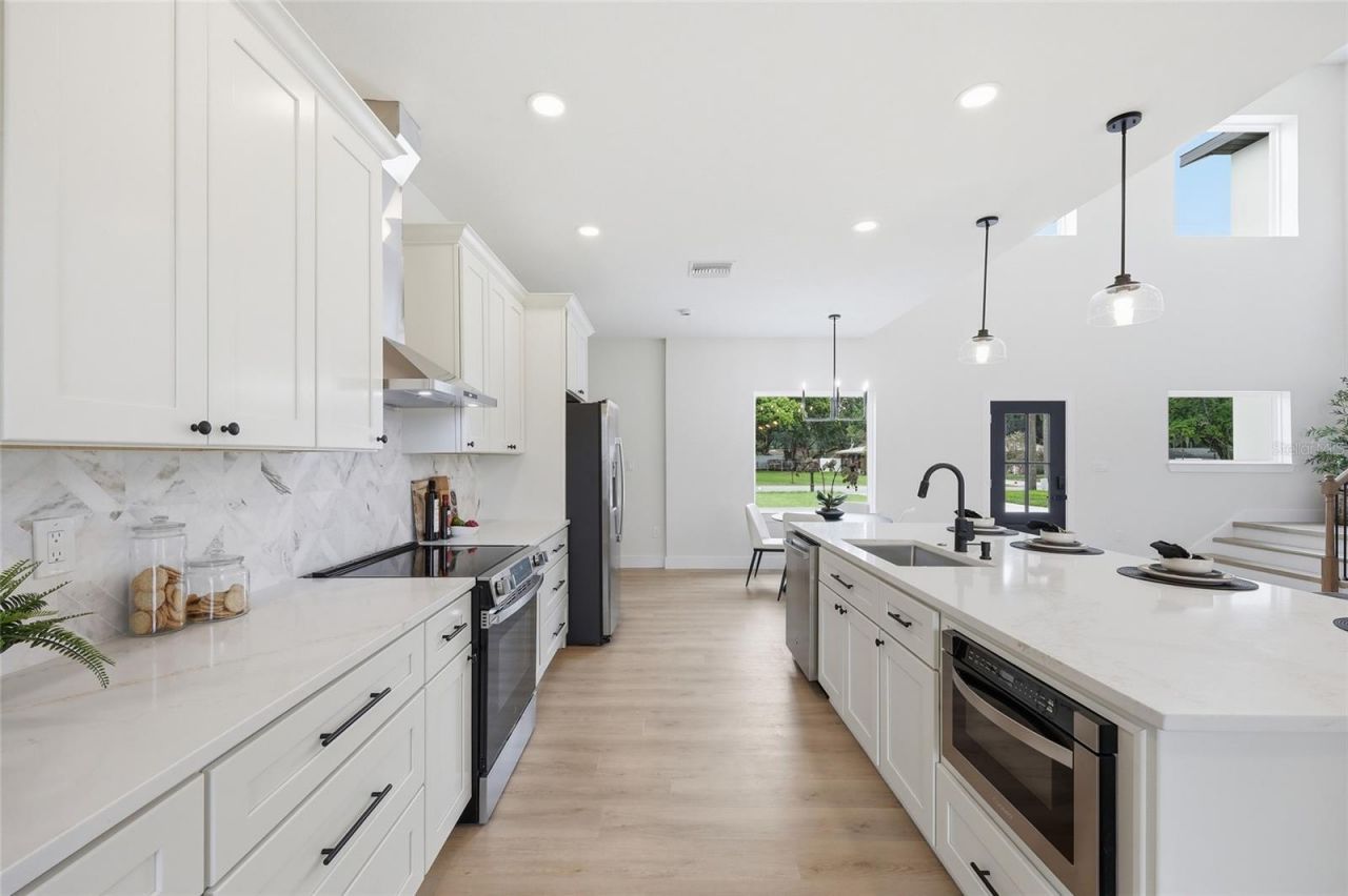351 E Wildmere Avenue, Longwood, FL 32750 Photo