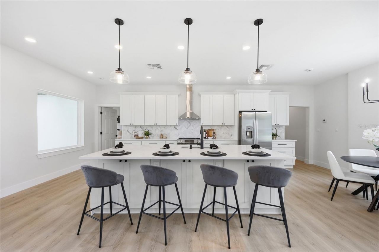 351 E Wildmere Avenue, Longwood, FL 32750 Photo