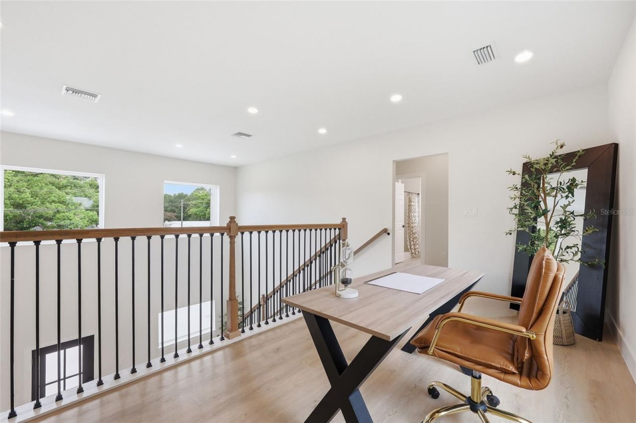 351 E Wildmere Avenue, Longwood, FL 32750 Photo