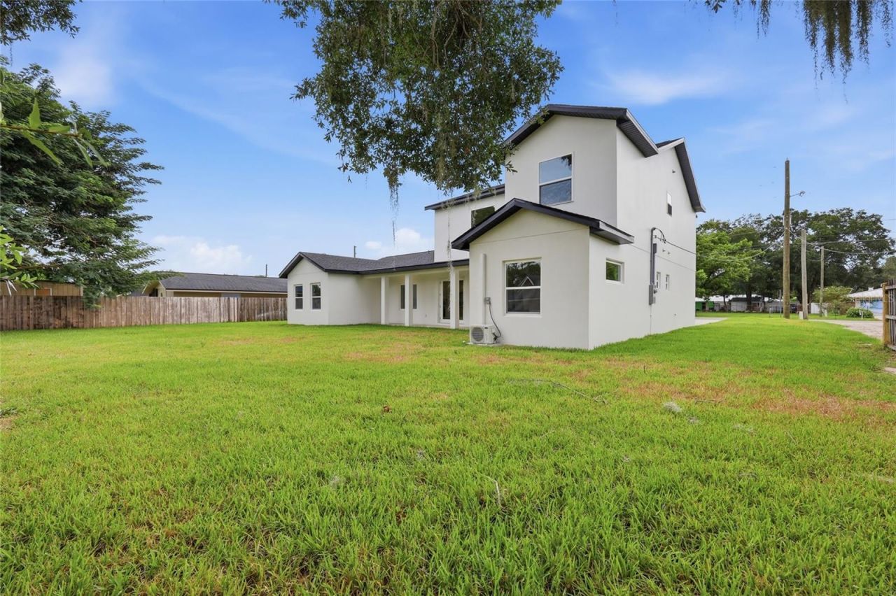 351 E Wildmere Avenue, Longwood, FL 32750 Photo