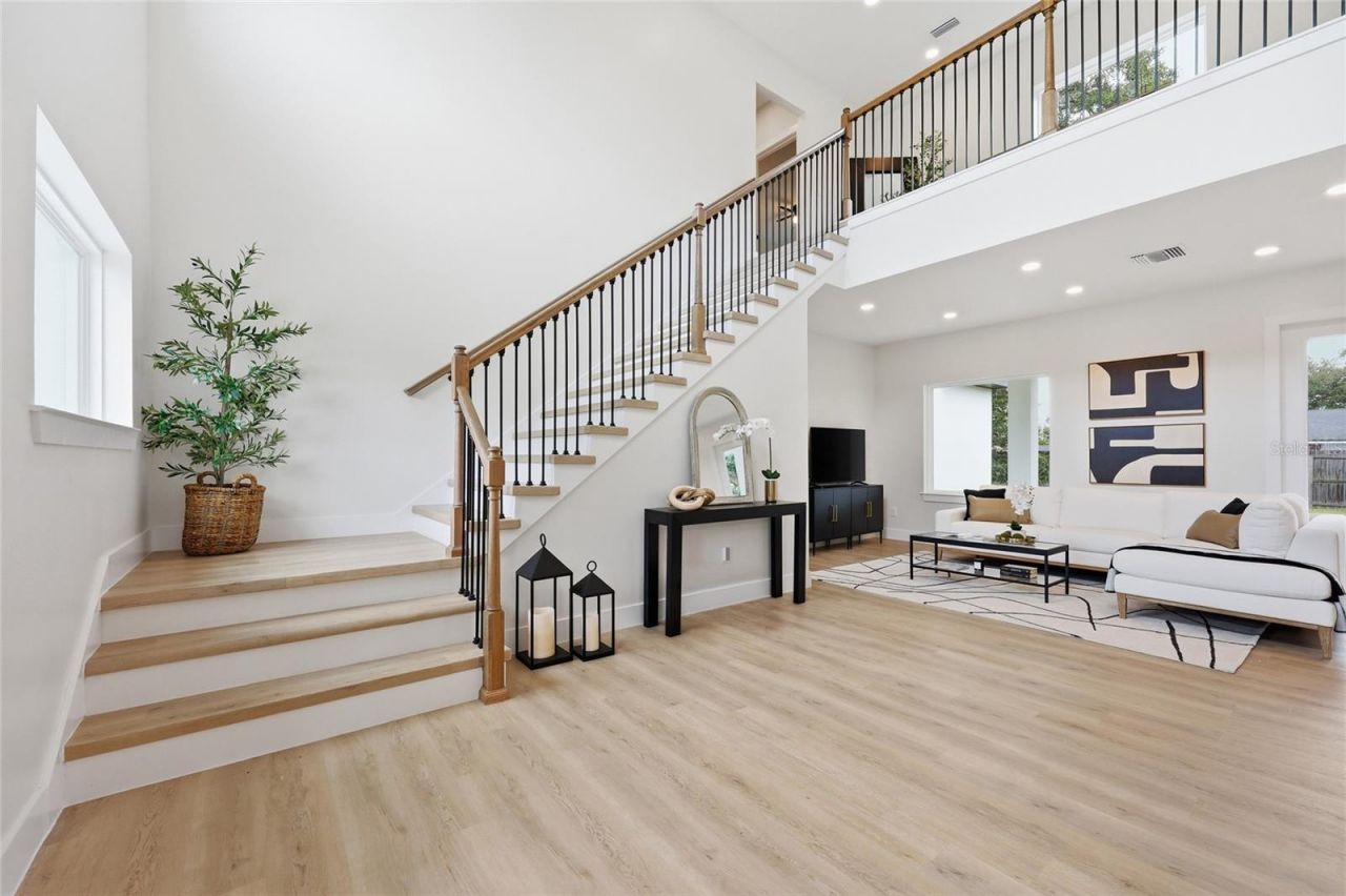 351 E Wildmere Avenue, Longwood, FL 32750 Photo