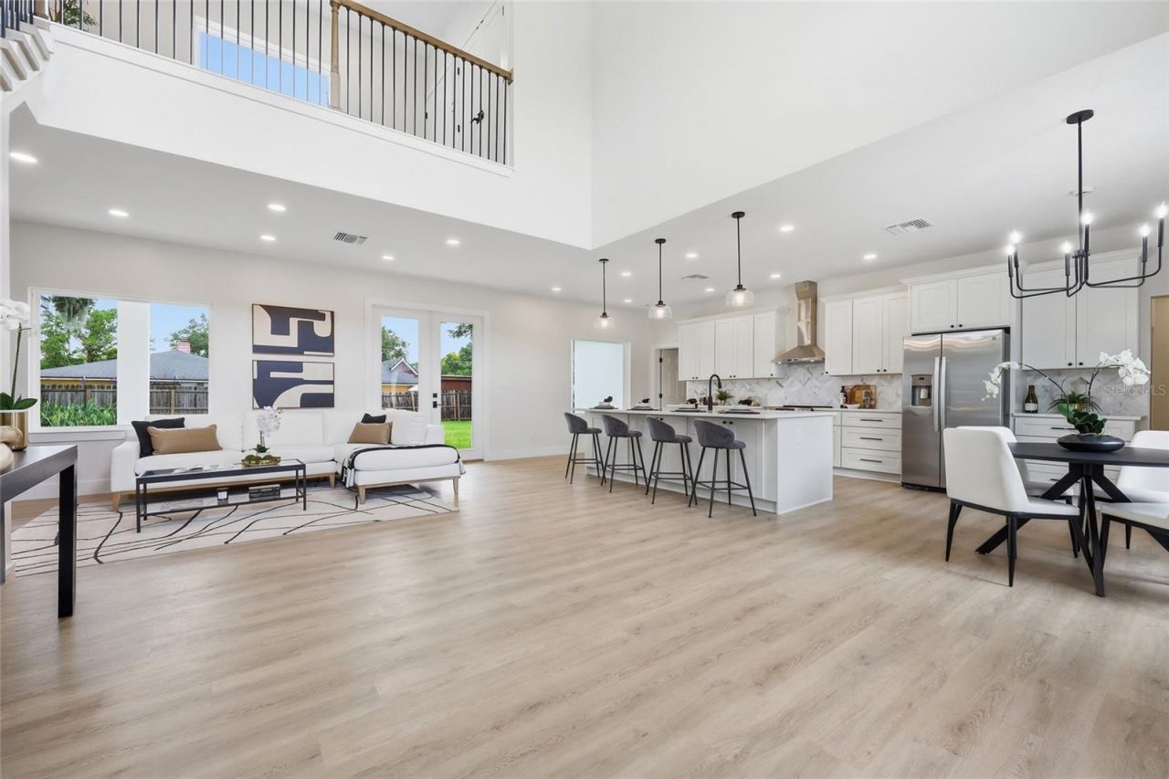 351 E Wildmere Avenue, Longwood, FL 32750 Photo