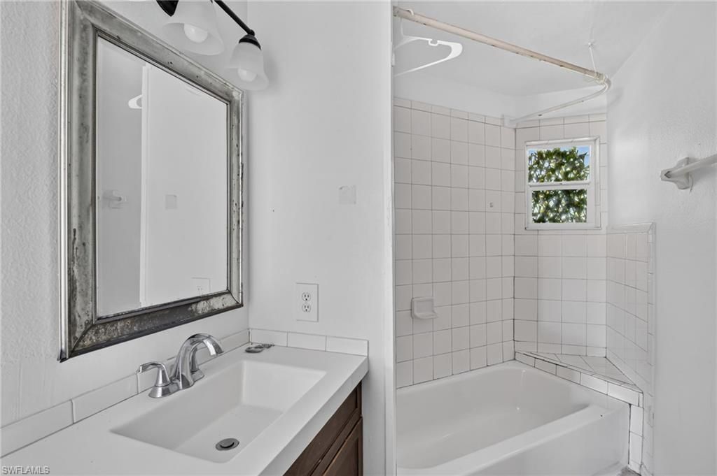 781 95th Ave N, Naples, FL 34108 Photo