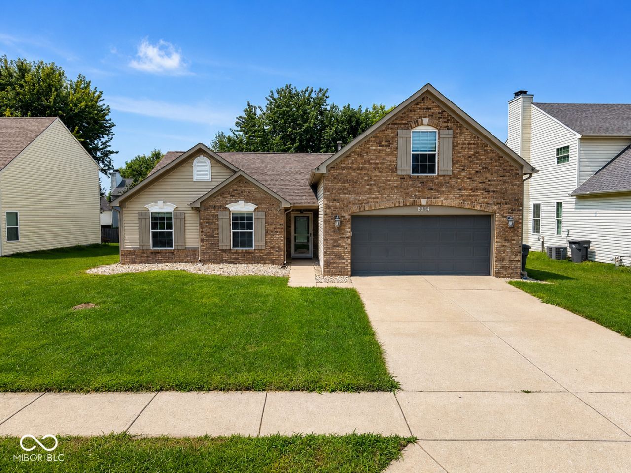 8314 Alcona Drive, Indianapolis, IN 46237 Main Photo