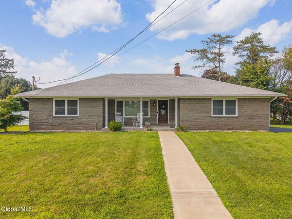 1000 John Alden Lane, Schenectady, NY 12306