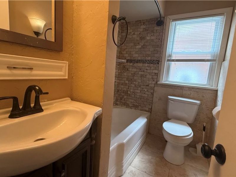 4643 E 90th Street, Garfield Heights, OH 44125 Photo 9
