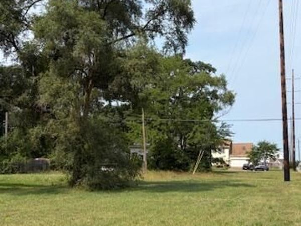 397 Marquette Avenue, Muskegon, MI 49442