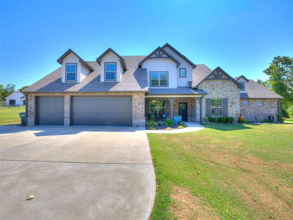 6713 S 119th West Avenue , Sapulpa, OK 74066
