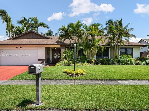 11723 SW 95th Ter , Miami, FL 33186