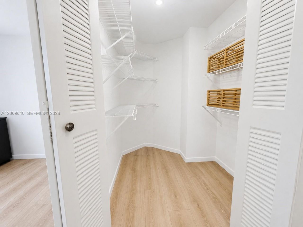 3300 NE 191st St, Unit 1918, Aventura, FL 33180 Photo