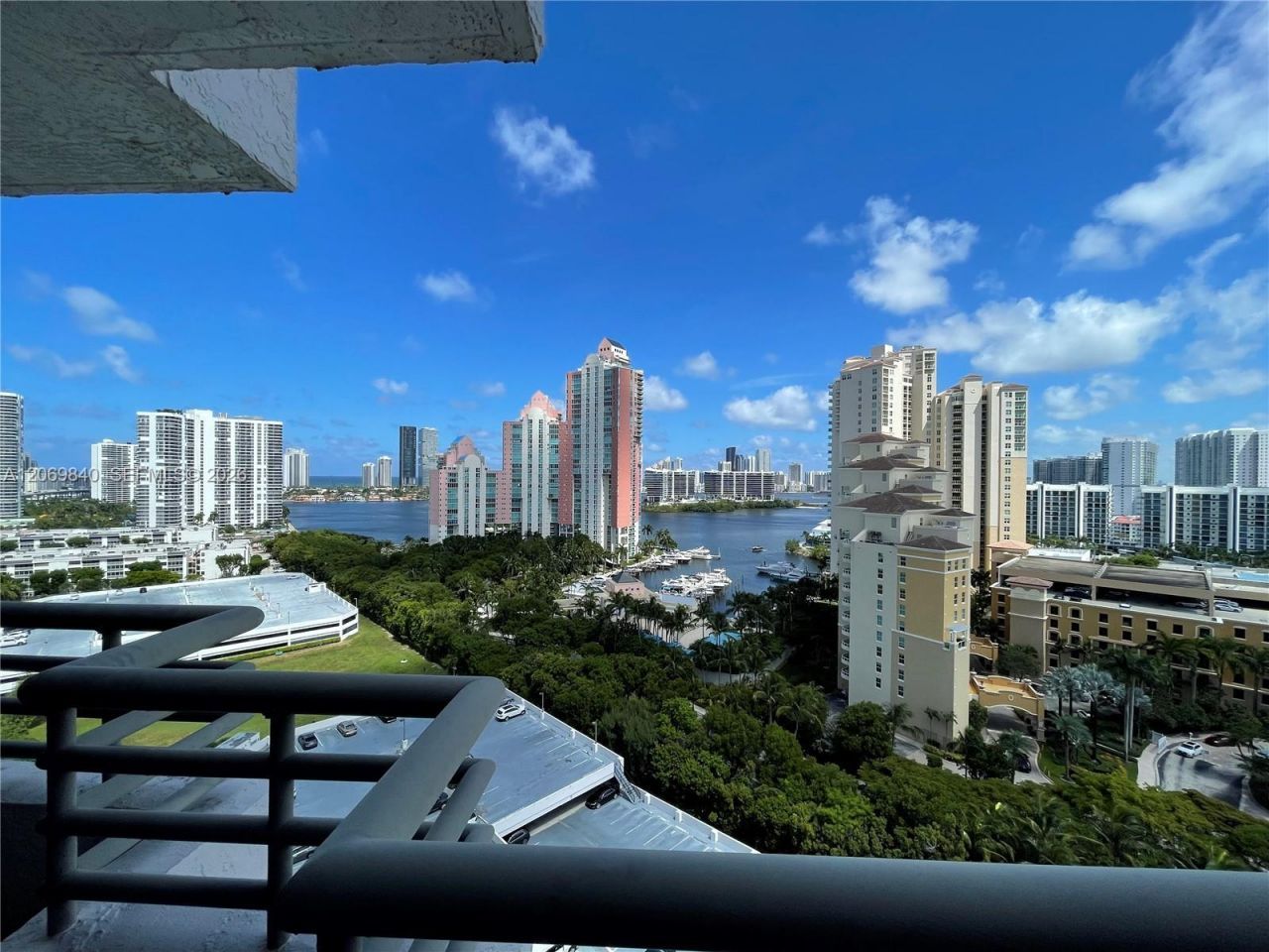 3300 NE 191st St, Unit 1918, Aventura, FL 33180 Photo