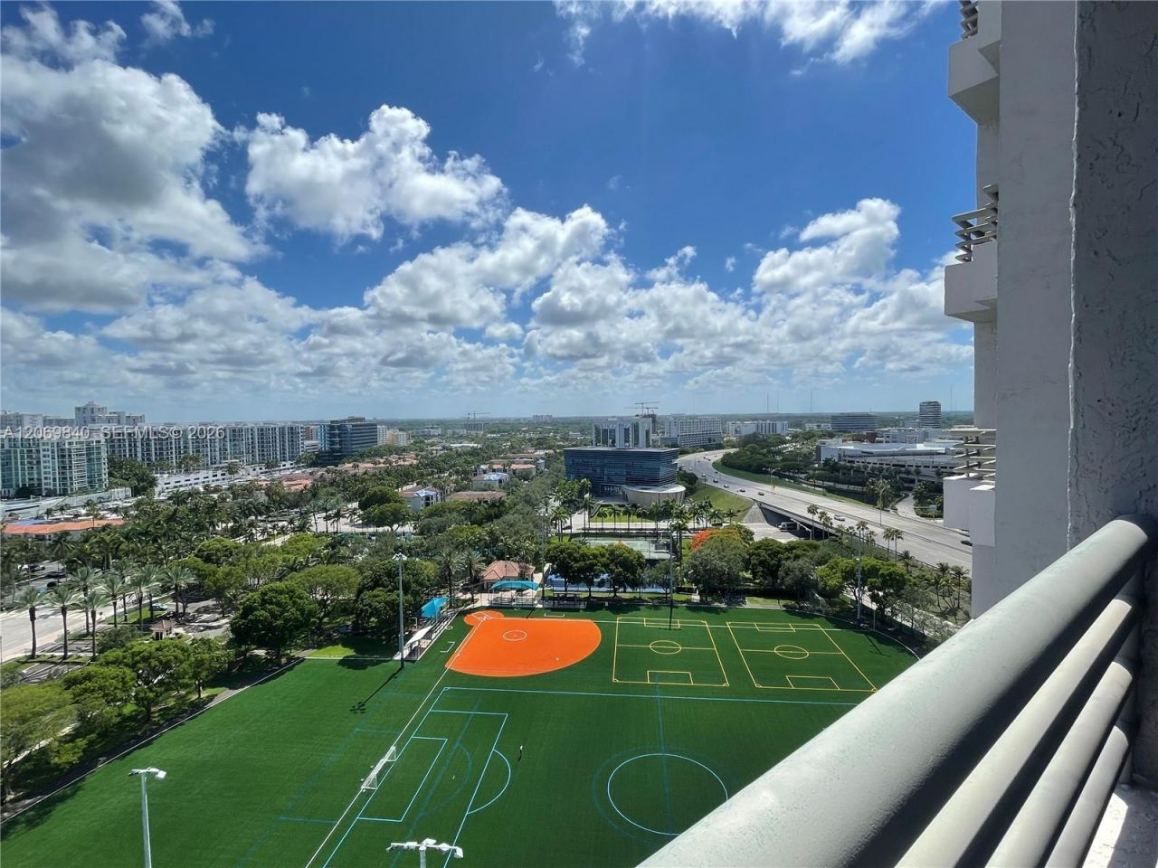 3300 NE 191st St, Unit 1918, Aventura, FL 33180 Photo