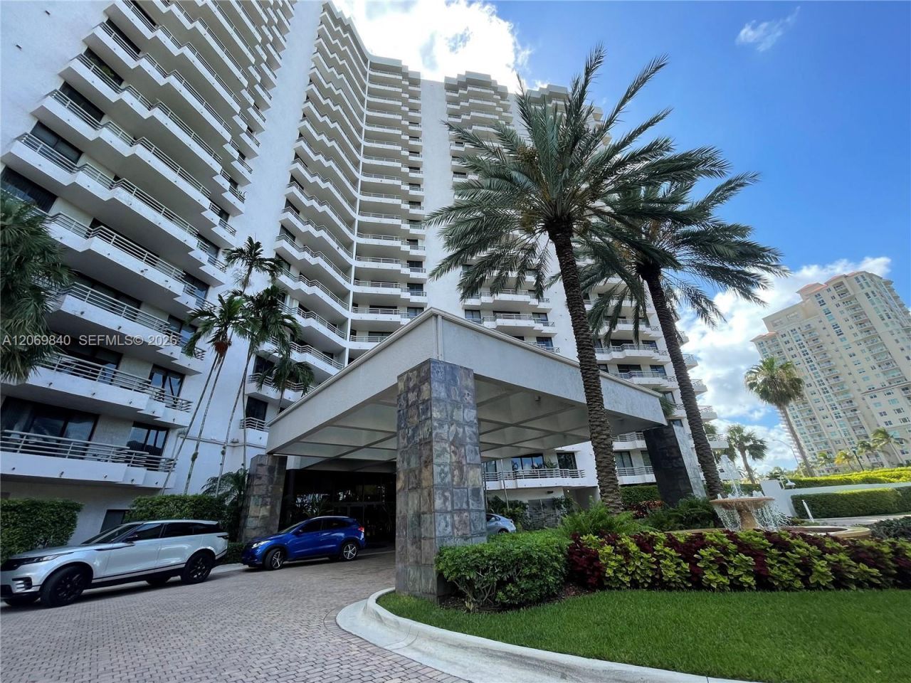 3300 NE 191st St, Unit 1918, Aventura, FL 33180 Photo