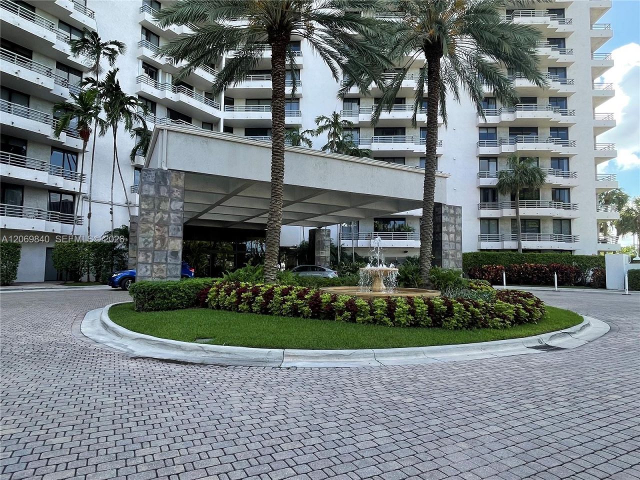 3300 NE 191st St, Unit 1918, Aventura, FL 33180 Photo