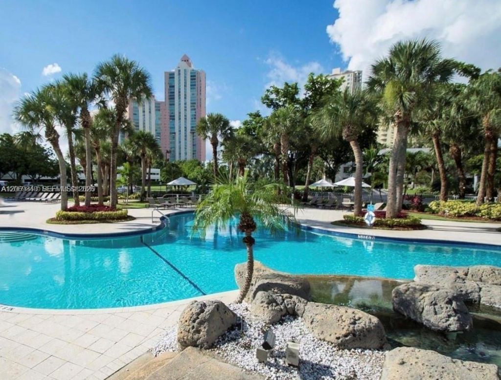 3300 NE 191st St, Unit 1918, Aventura, FL 33180 Photo