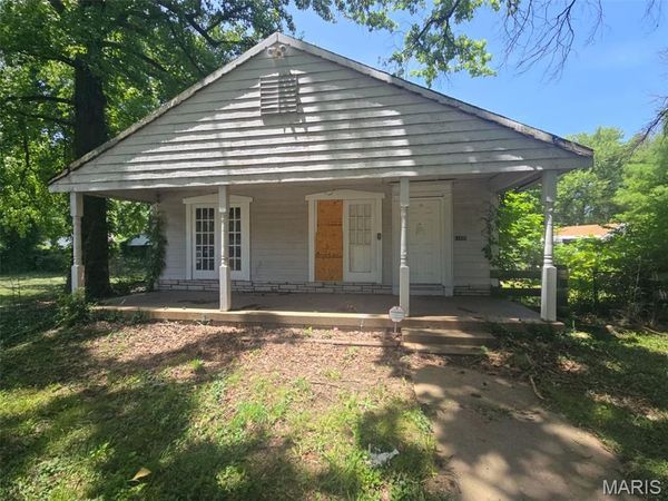 11825 Larimore Road , St Louis, MO 63138