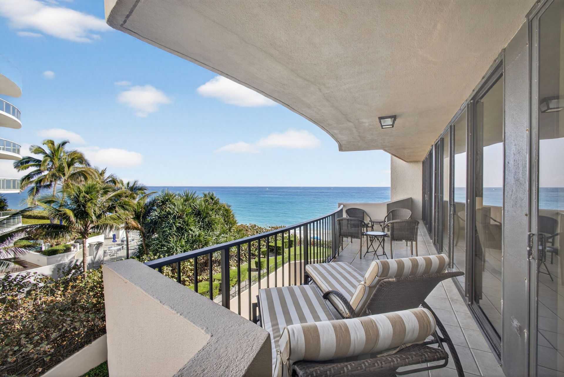 4200 N Ocean Drive, Unit 1-406, Riviera Beach, FL 33404 Photo